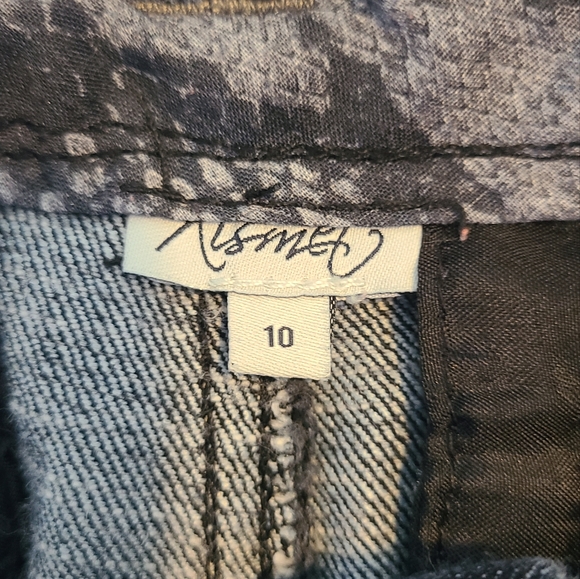 Kismet Shorts - Picture 4 of 5